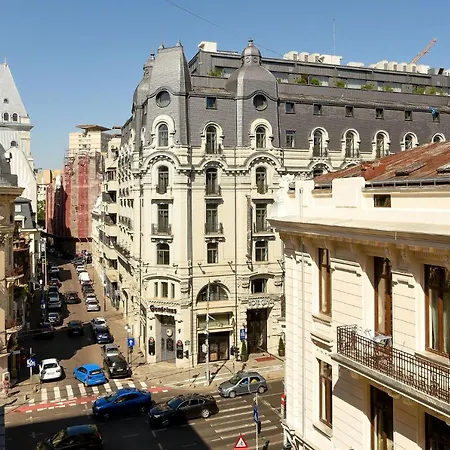 아파트 Stylish & Spacious Near The Old Town - A Touch Of History, A Dash Of Modernity *