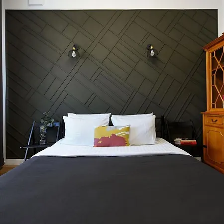 公寓 Stylish & Spacious Near The Old Town - A Touch Of History, A Dash Of Modernity